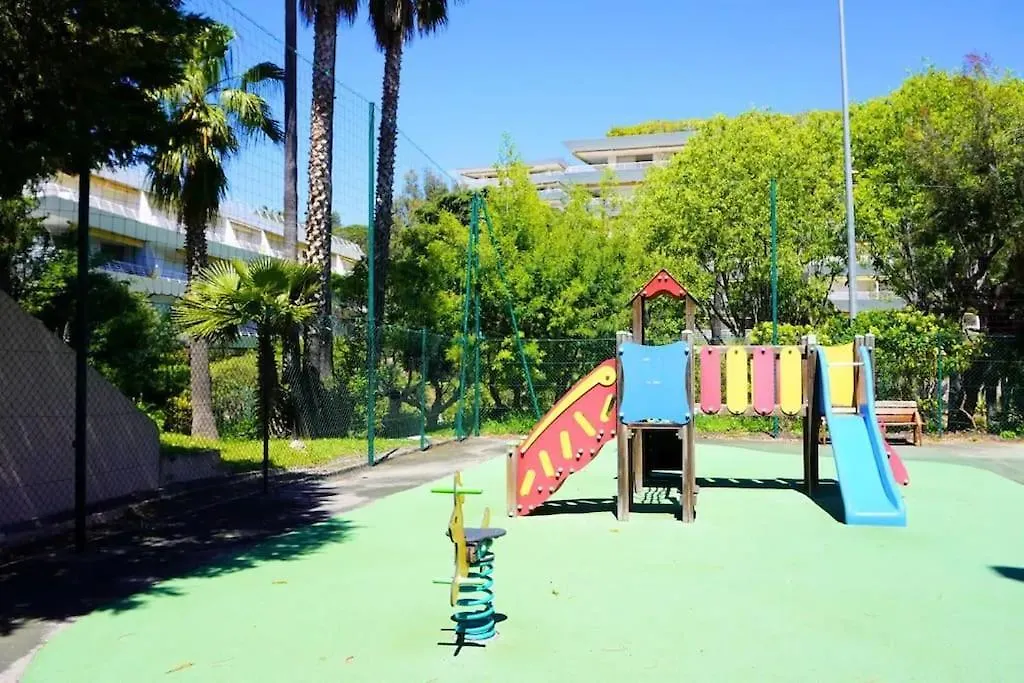Lejlighed 4 People With Pool Tennis Parking Air Cond Cannes